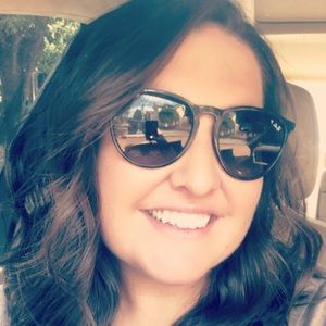 Meet your Posher, Samantha